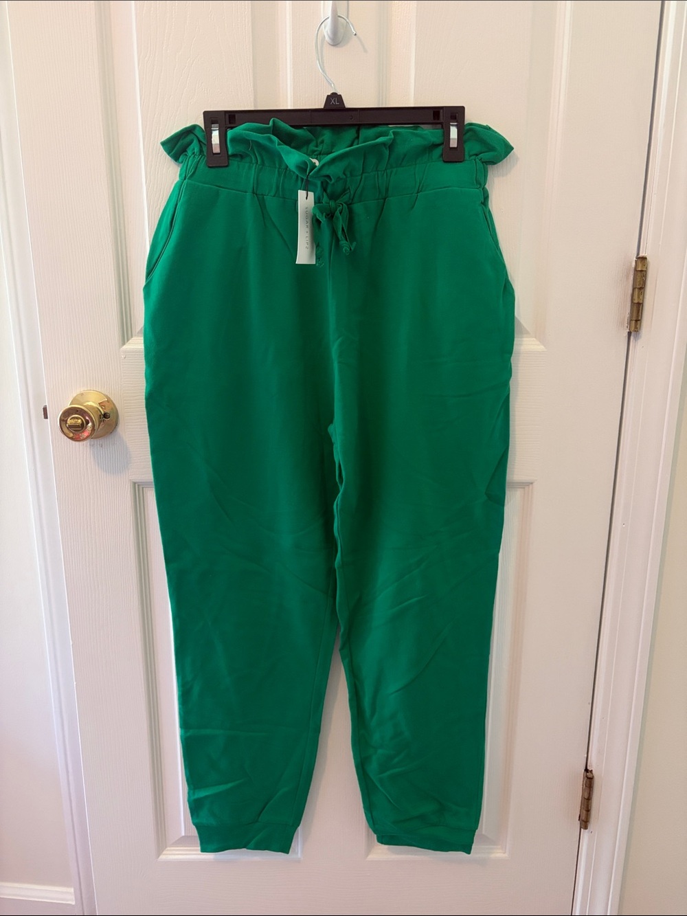 NWT sugarlips Kelly green joggers